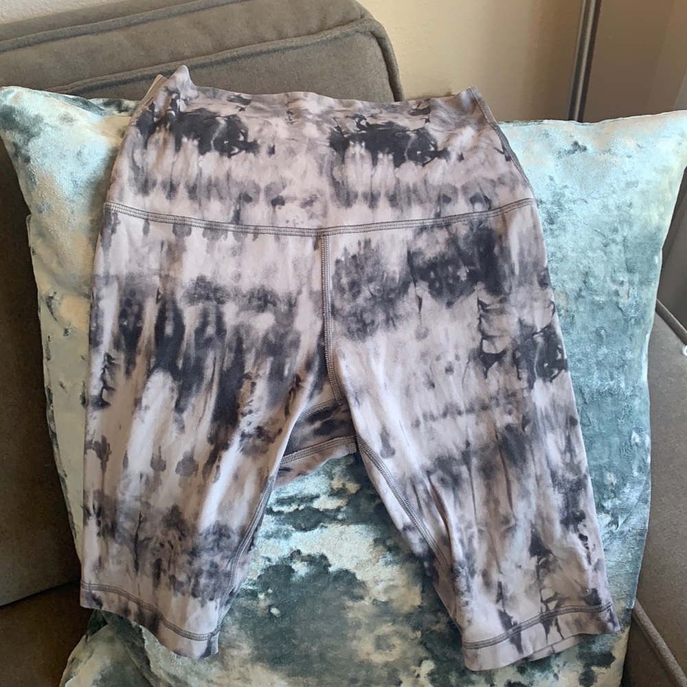 Lululemon Align Biker Shorts